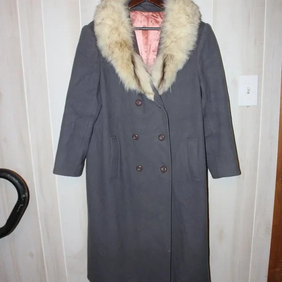 Vintage SEARS Pure Virgin Wool / Grey Charcoal Trench Coat Fur Collar